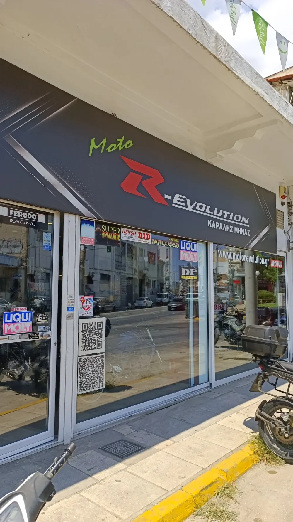 MOTO R-EVOLUTION - 2